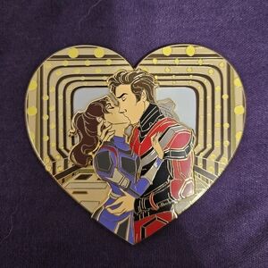 "Marvel Antman & The Wasp Heart" Fantasy Pin